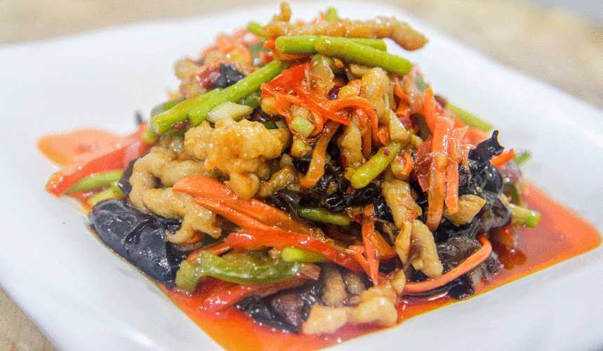 盒裝魚香肉絲包裝機:食品企業(yè)的高效生產(chǎn)伙伴