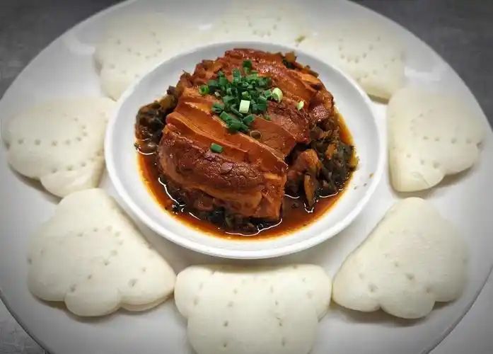 1742447531104355.jpg 梅菜扣肉01.jpg