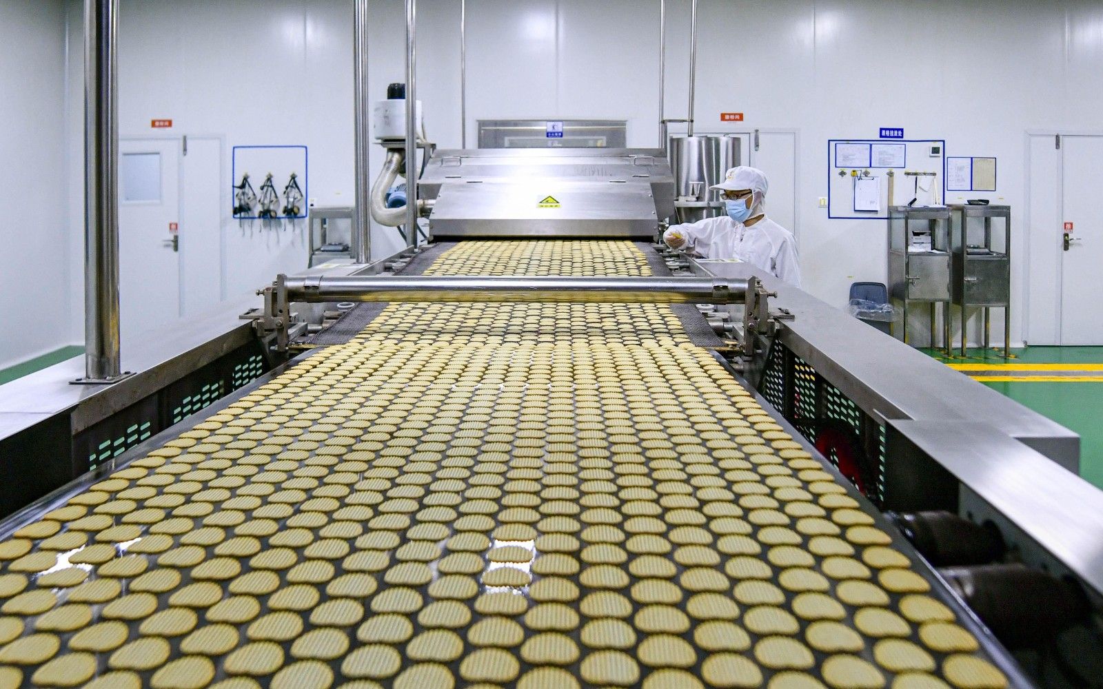 1744952135409426.jpg 智能包裝.jpg