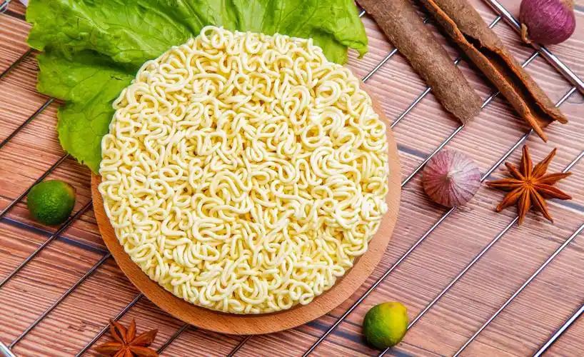 1747365866747329.jpg 泡面01.jpg